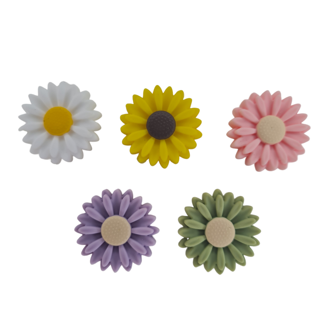 Flower silicone beads